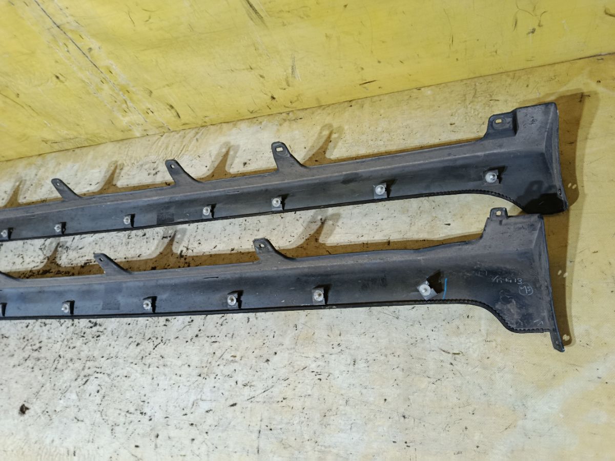 Порог кузова пластиковый ( обвес ) на Nissan Note E11 Фото 3