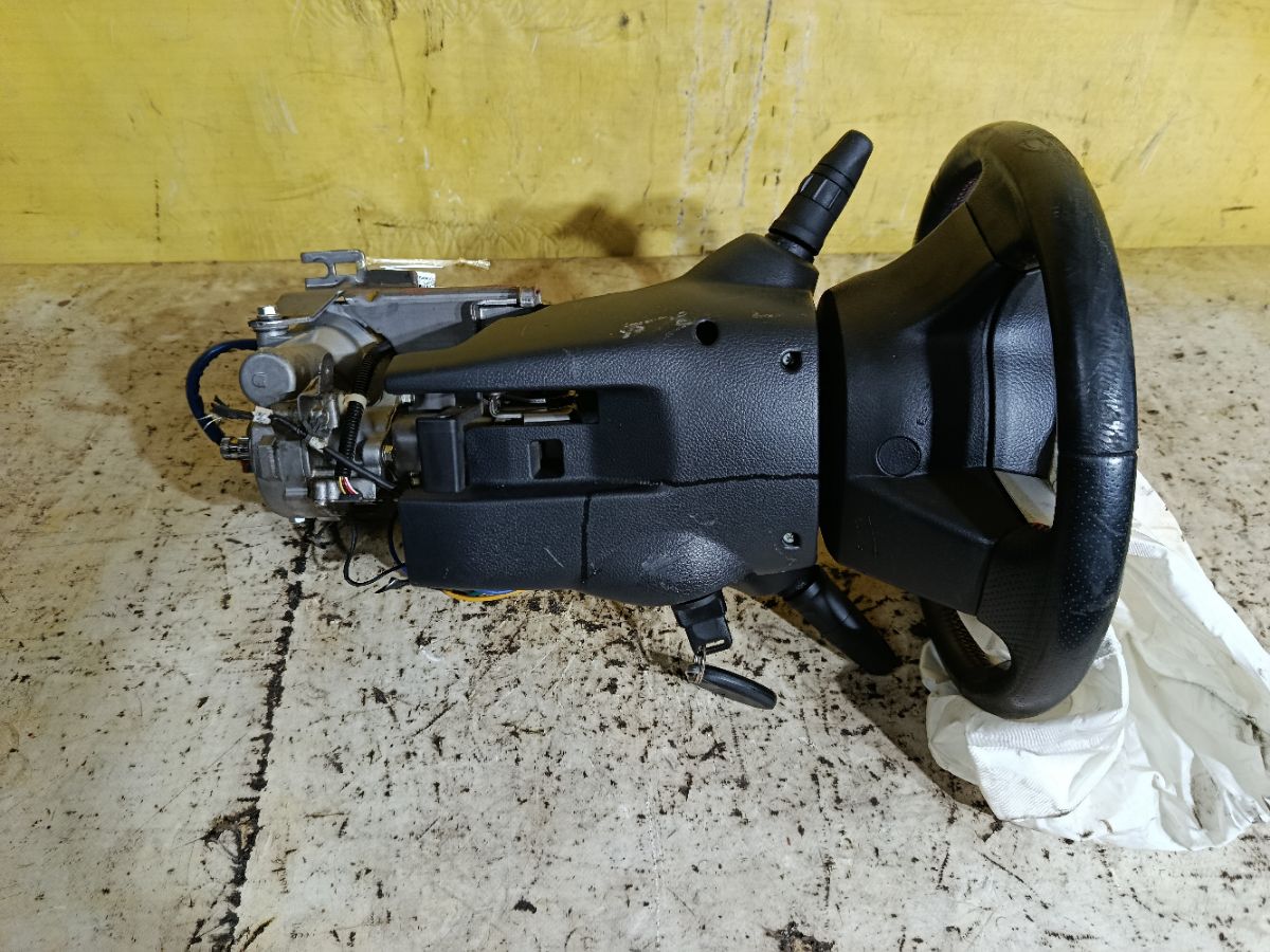 Рулевая колонка на Nissan Note E11 Фото 3