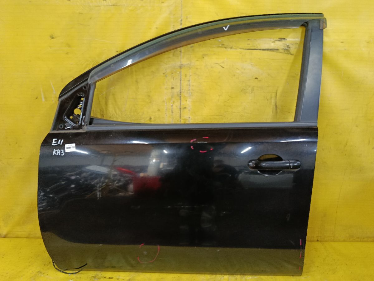 Дверь боковая на Nissan Note E11 Фото 3