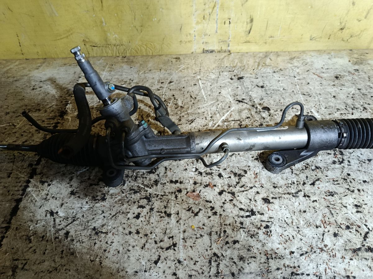 Рулевая рейка 45510-68010 на Toyota Isis ANM10G 1AZ-FSE Фото 5