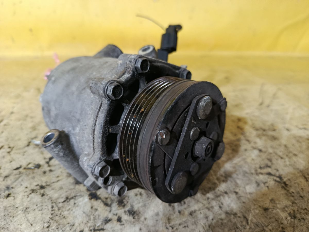 Компрессор кондиционера 7813A138 на Mitsubishi Colt Z21A 4A90 Фото 5