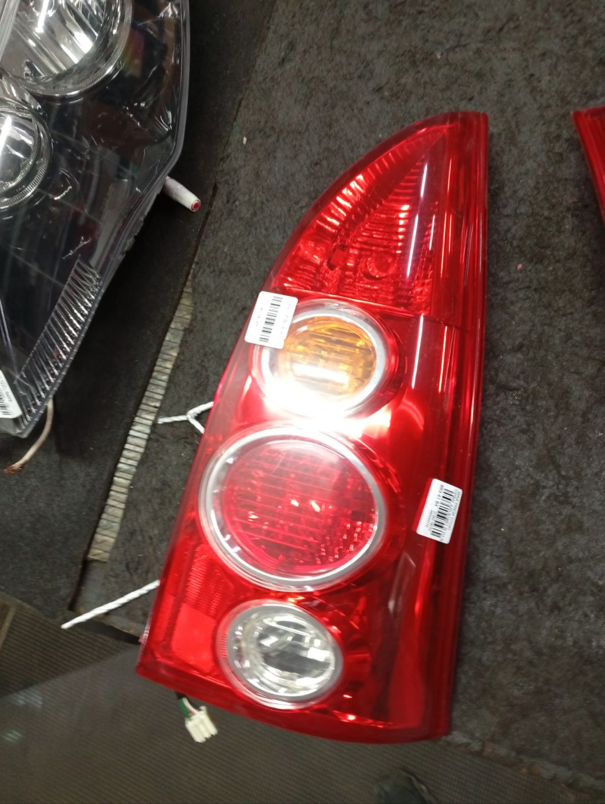 Стоп 220-61961 220-61961, на Mazda Premacy CP8W Фото 7