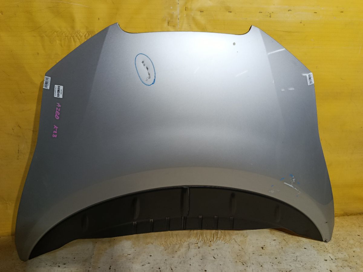 Капот на Nissan Leaf AZE0 Фото 4