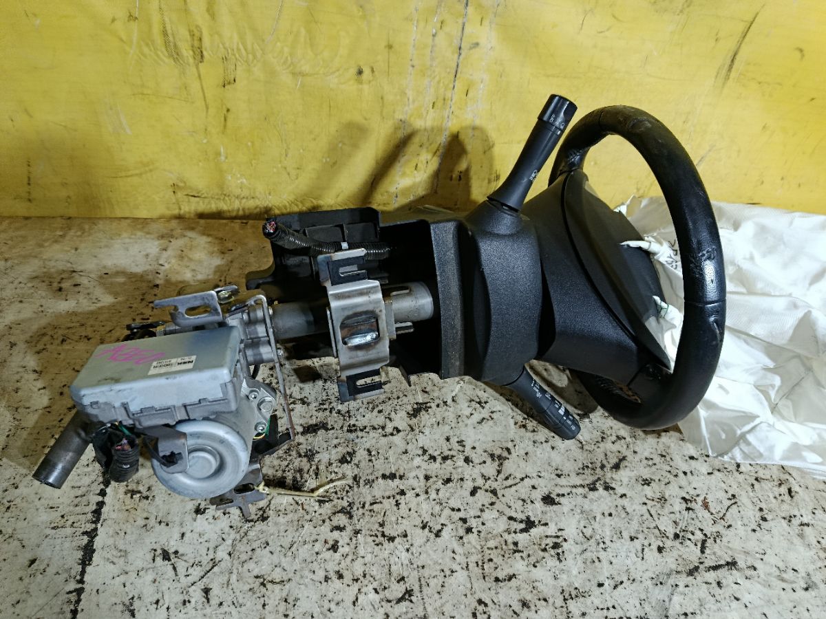 Рулевая колонка на Nissan Leaf AZE0 Фото 3