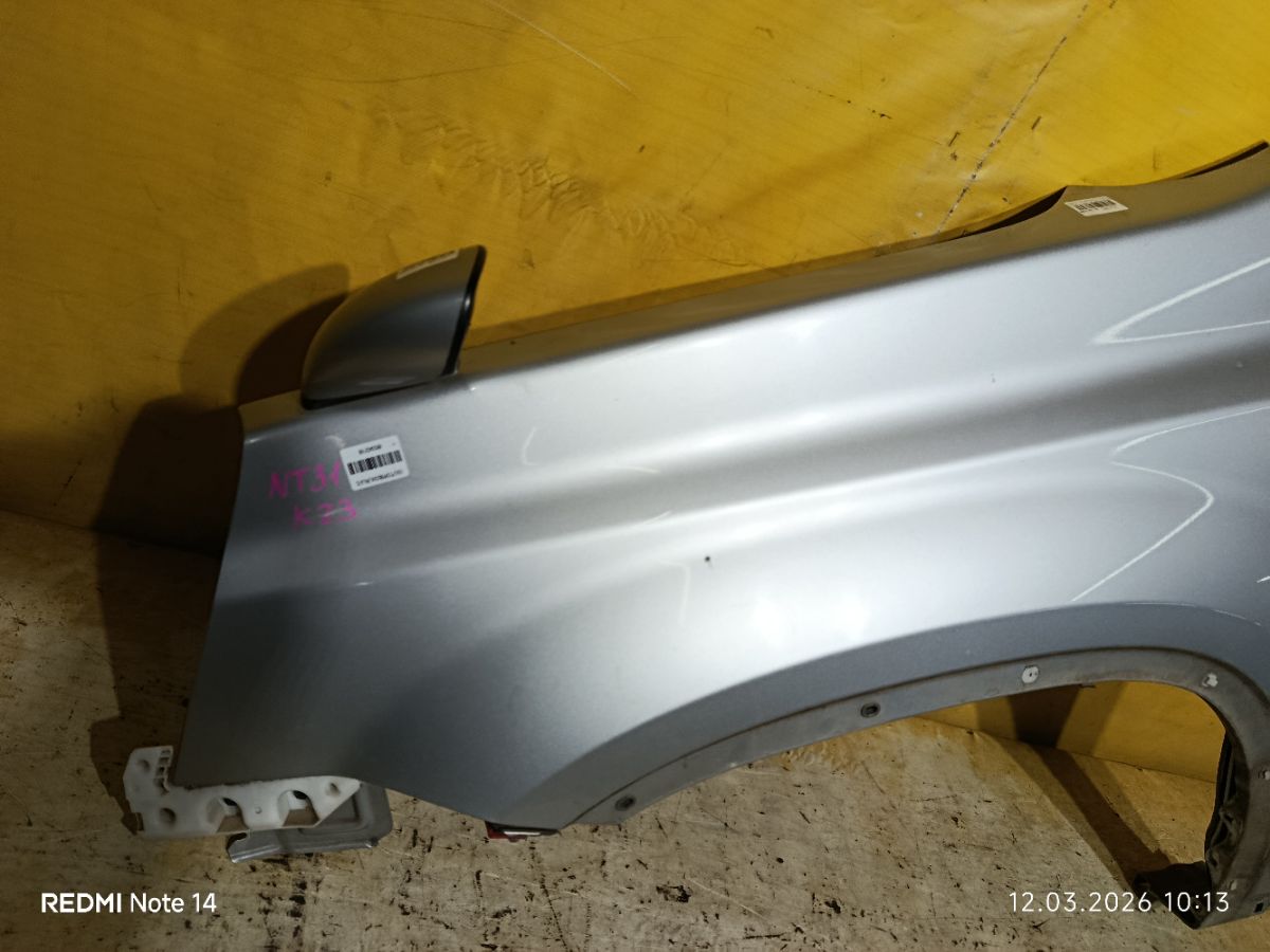 Крыло переднее на Nissan X-Trail NT31 Фото 3