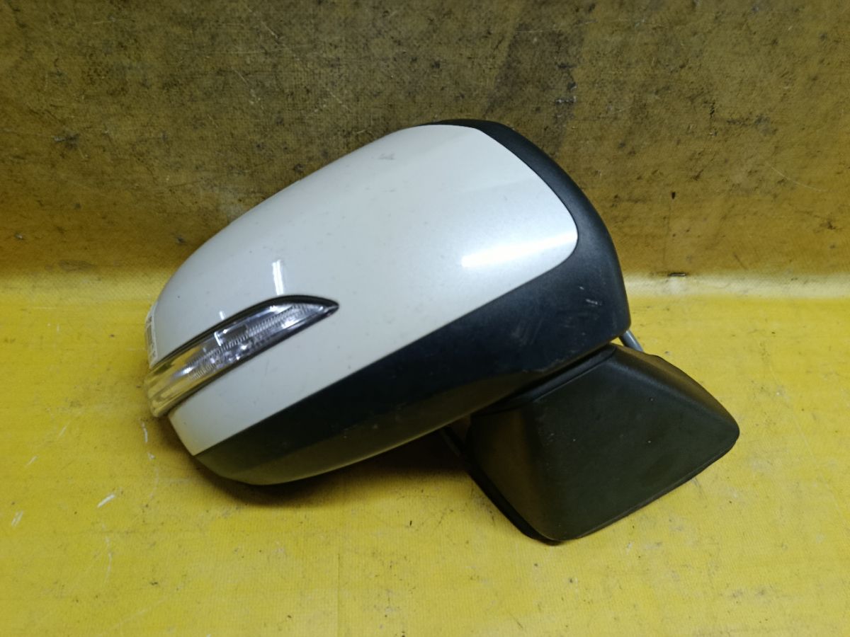 Зеркало двери боковой на Daihatsu Move LA110S Фото 3