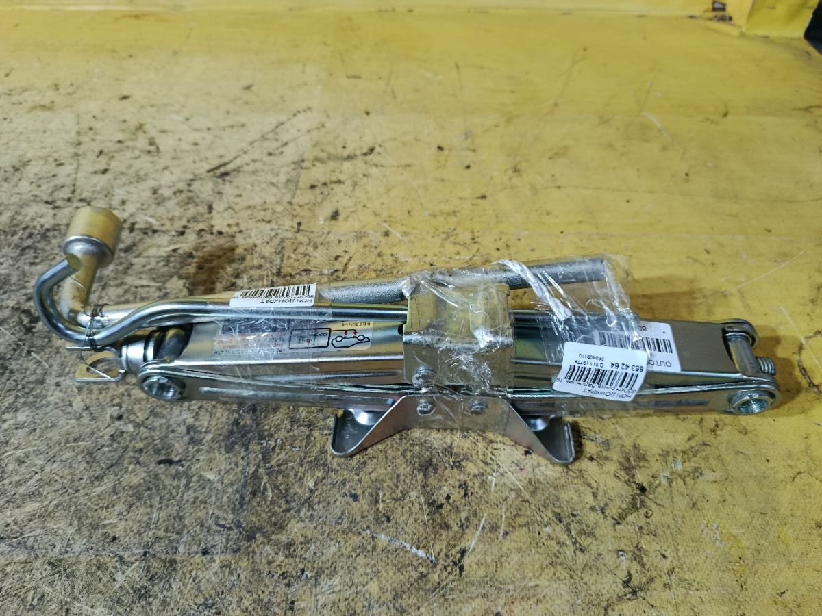 Домкрат на Honda Фото 2