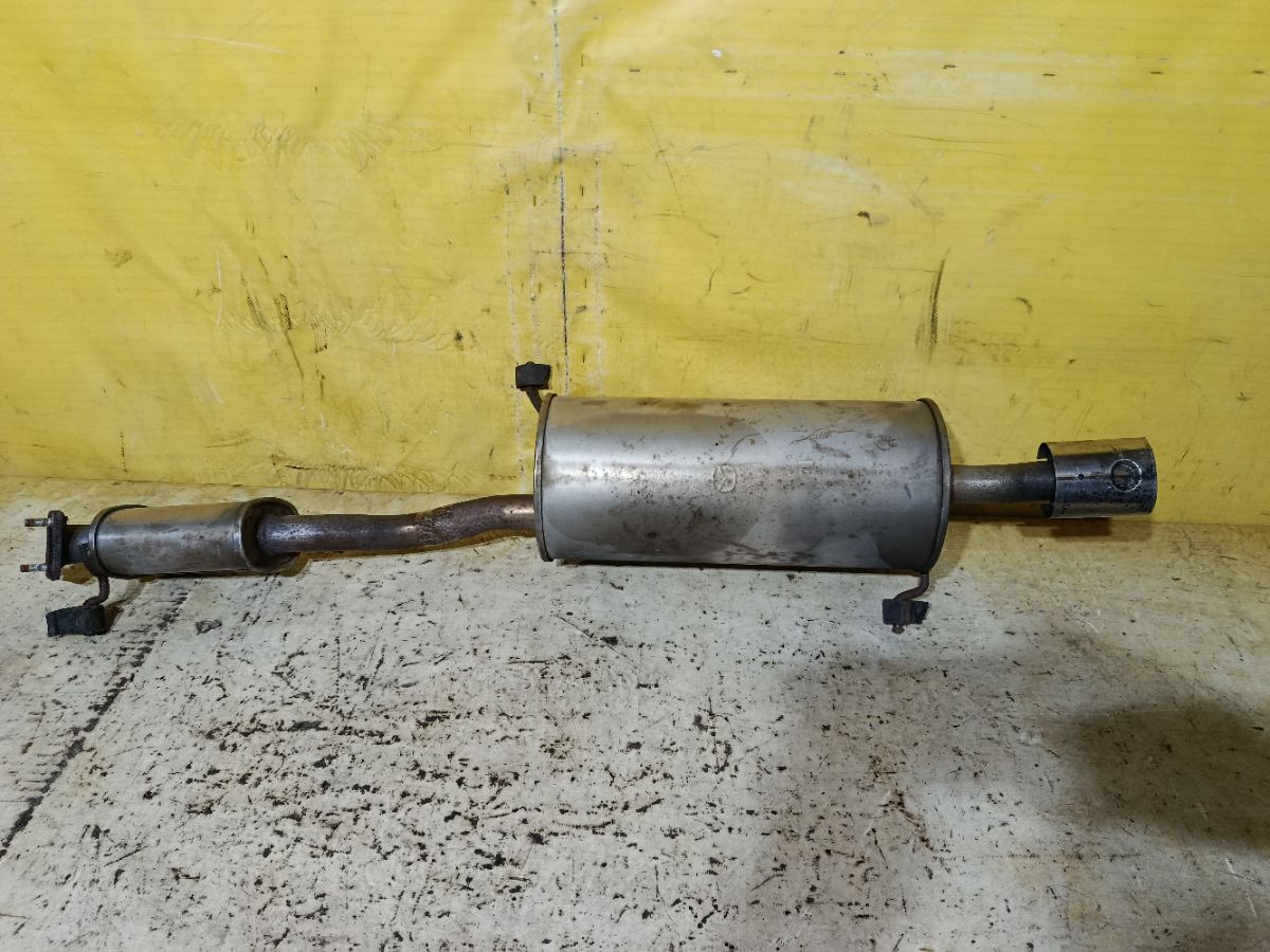 Глушитель на Mazda Verisa DC5W ZY-VE Фото 3