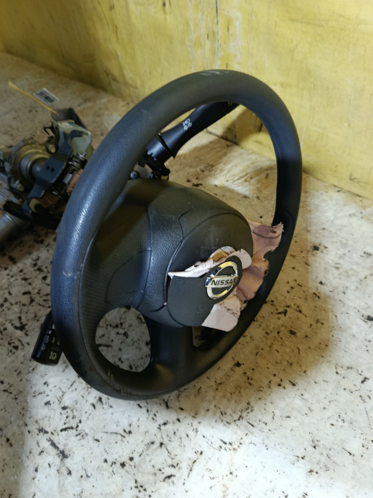 Рулевая колонка на Nissan March K13 Фото 4