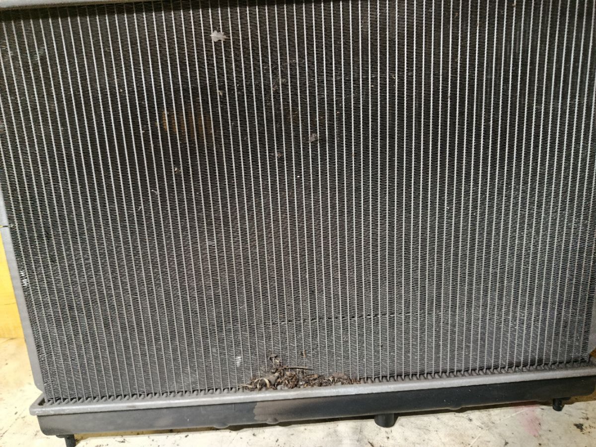 Радиатор ДВС на Nissan Tiida C11 HR15DE Фото 4