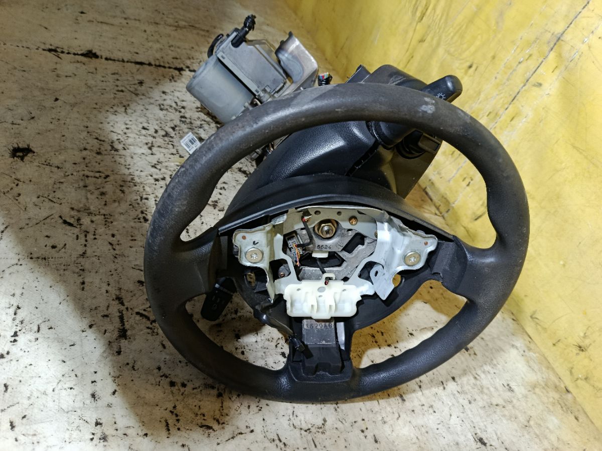 Рулевая колонка на Nissan Serena C25 Фото 5