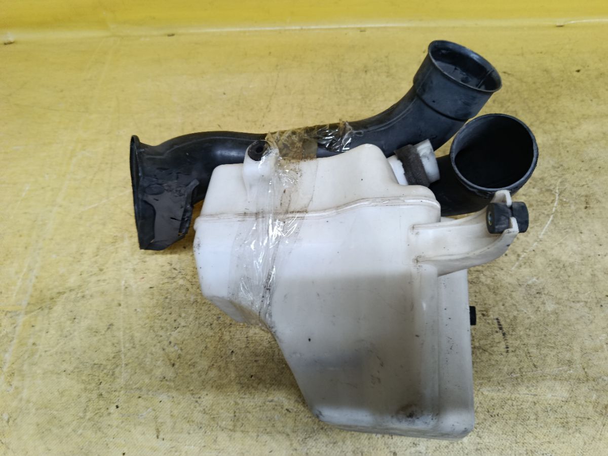 Влагоотделитель 17896-28020, 17751-28110 на Toyota Vellfire ANH20W 2AZ-FE Фото 4
