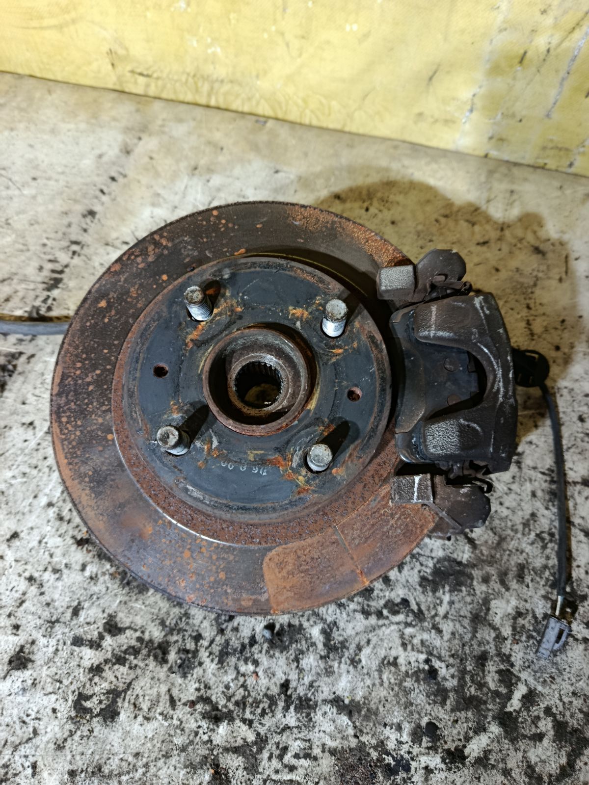 Ступица на Toyota Passo KGC10 1KR-FE Фото 3