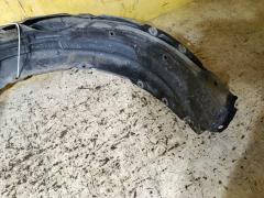 Подкрылок 53875-68020, 53876-68020 на Toyota Wish ZGE25G 2ZR-FAE Фото 6