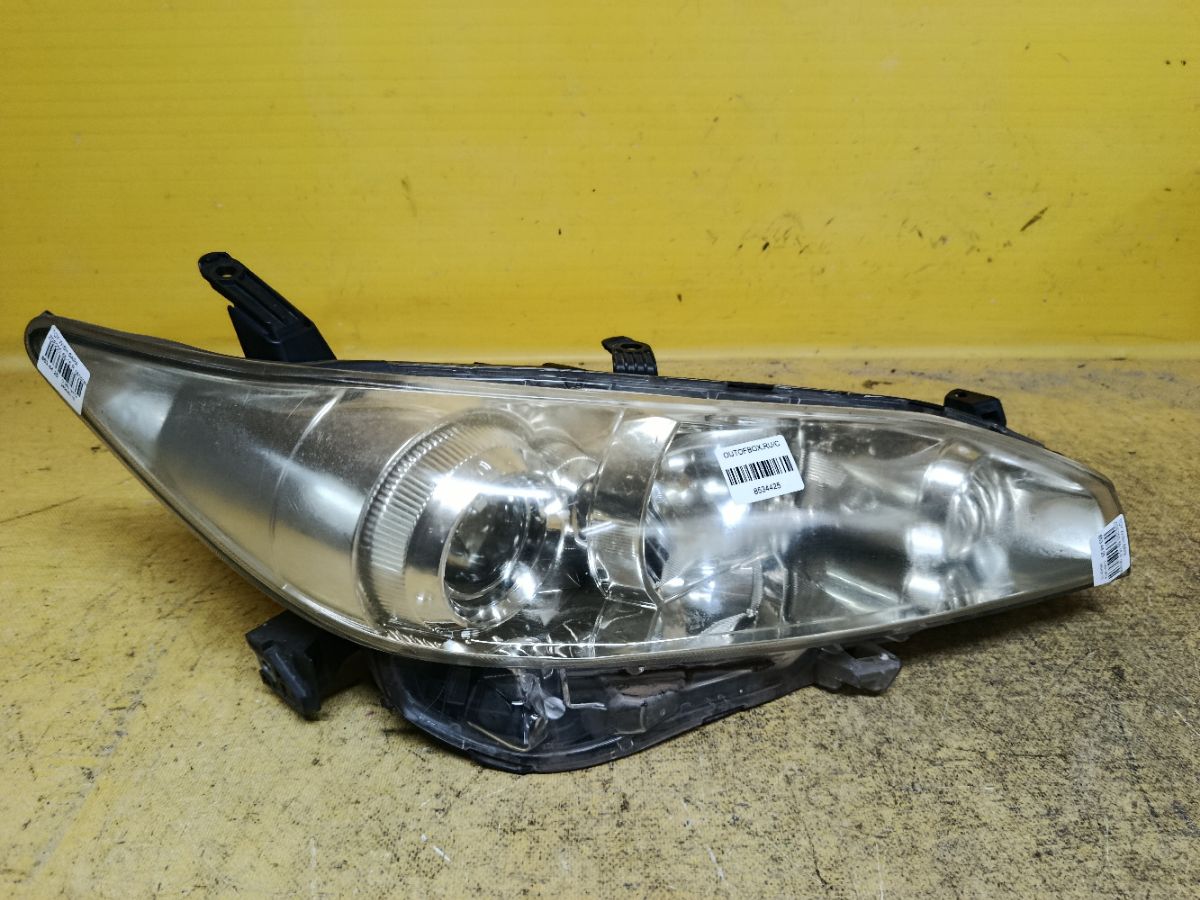 Фара 68-15 68-15, на Toyota Wish ZGE25G Фото 4