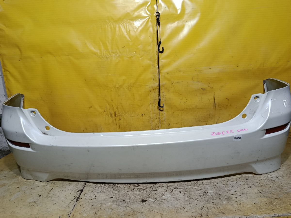 Бампер 7403 7403,52159-68080 на Toyota Wish ZGE25G Фото 3