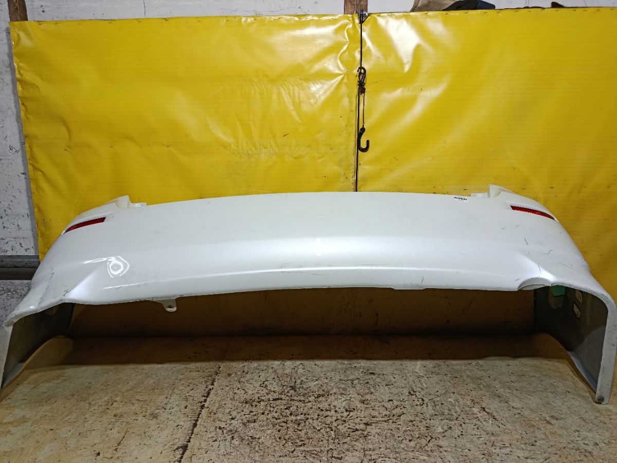 Бампер 7403 7403,52159-68080 на Toyota Wish ZGE25G Фото 10