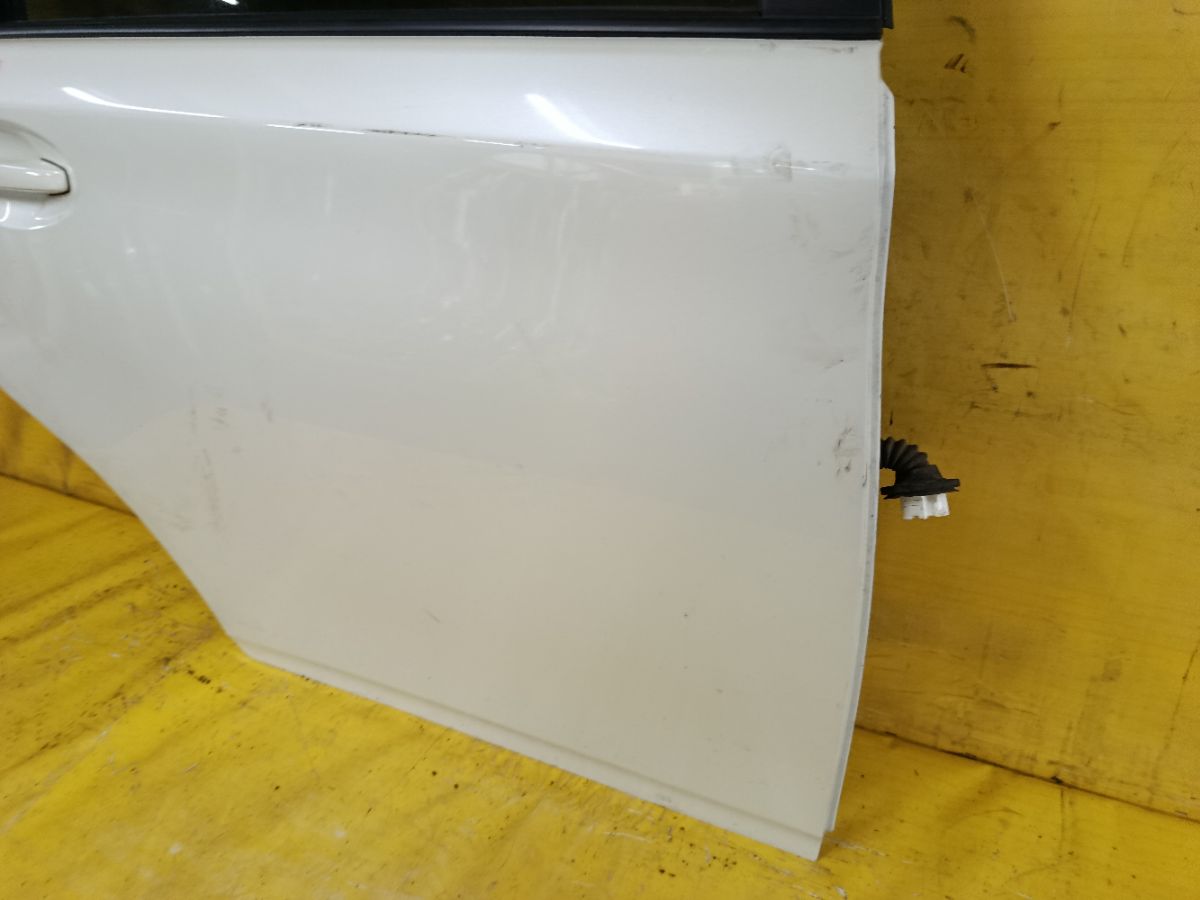 Дверь боковая на Toyota Wish ZGE25G Фото 6