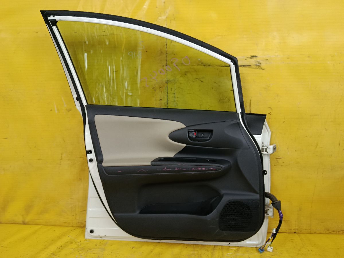 Дверь боковая на Toyota Wish ZGE25G Фото 8