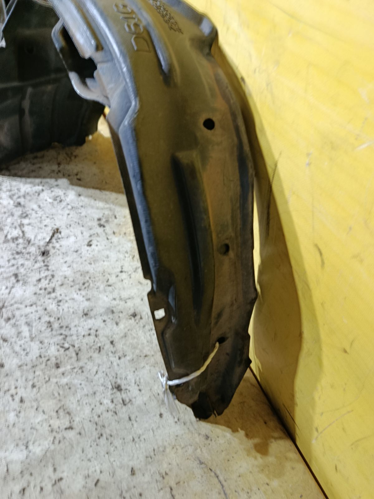 Подкрылок 53876-B2290, 53875-B2290 на Daihatsu Move LA100S KF-VE Фото 4