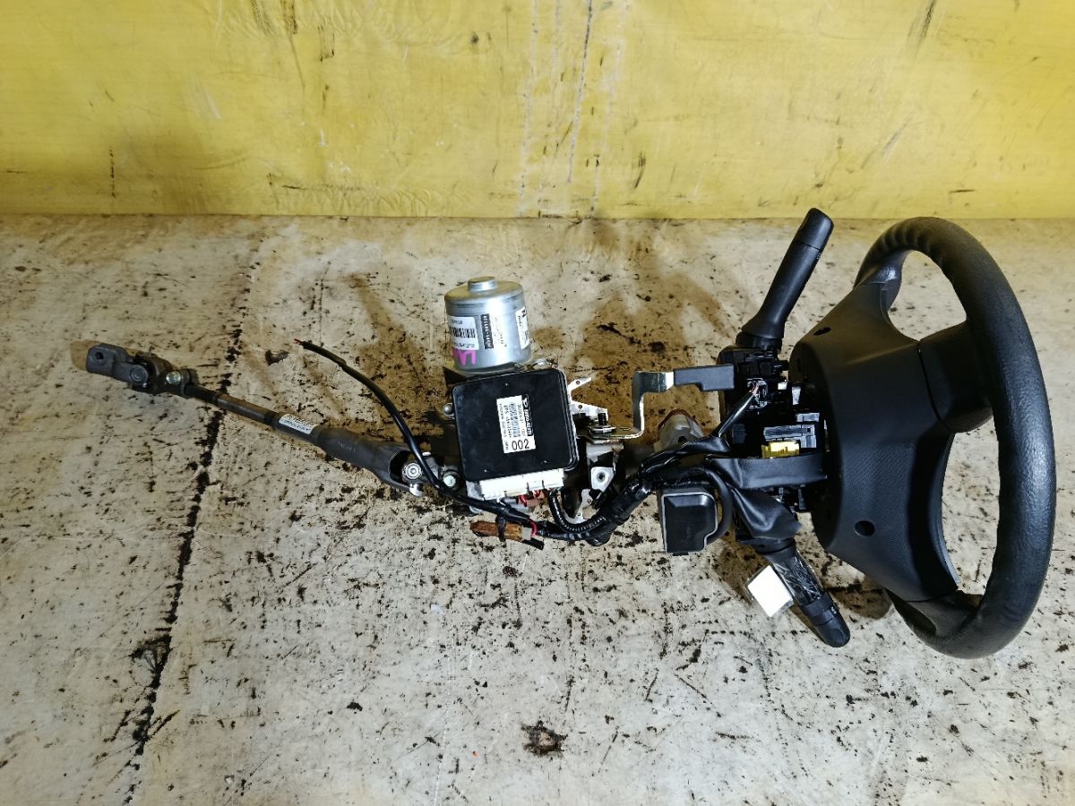 Рулевая колонка на Daihatsu Move LA100S Фото 4