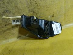 Крепление бампера 52116-B1010 на Toyota Passo KGC10 Фото 3