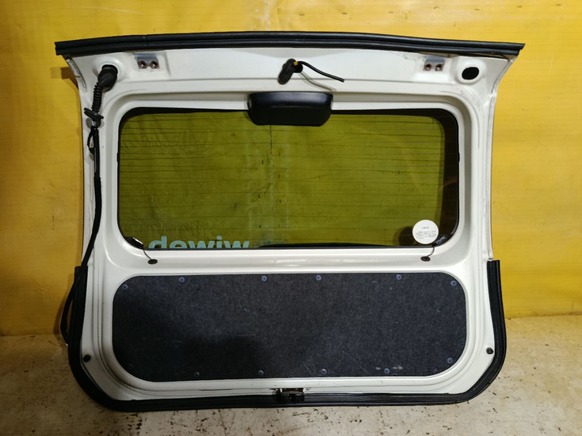 Дверь задняя на Toyota Passo KGC10 Фото 9