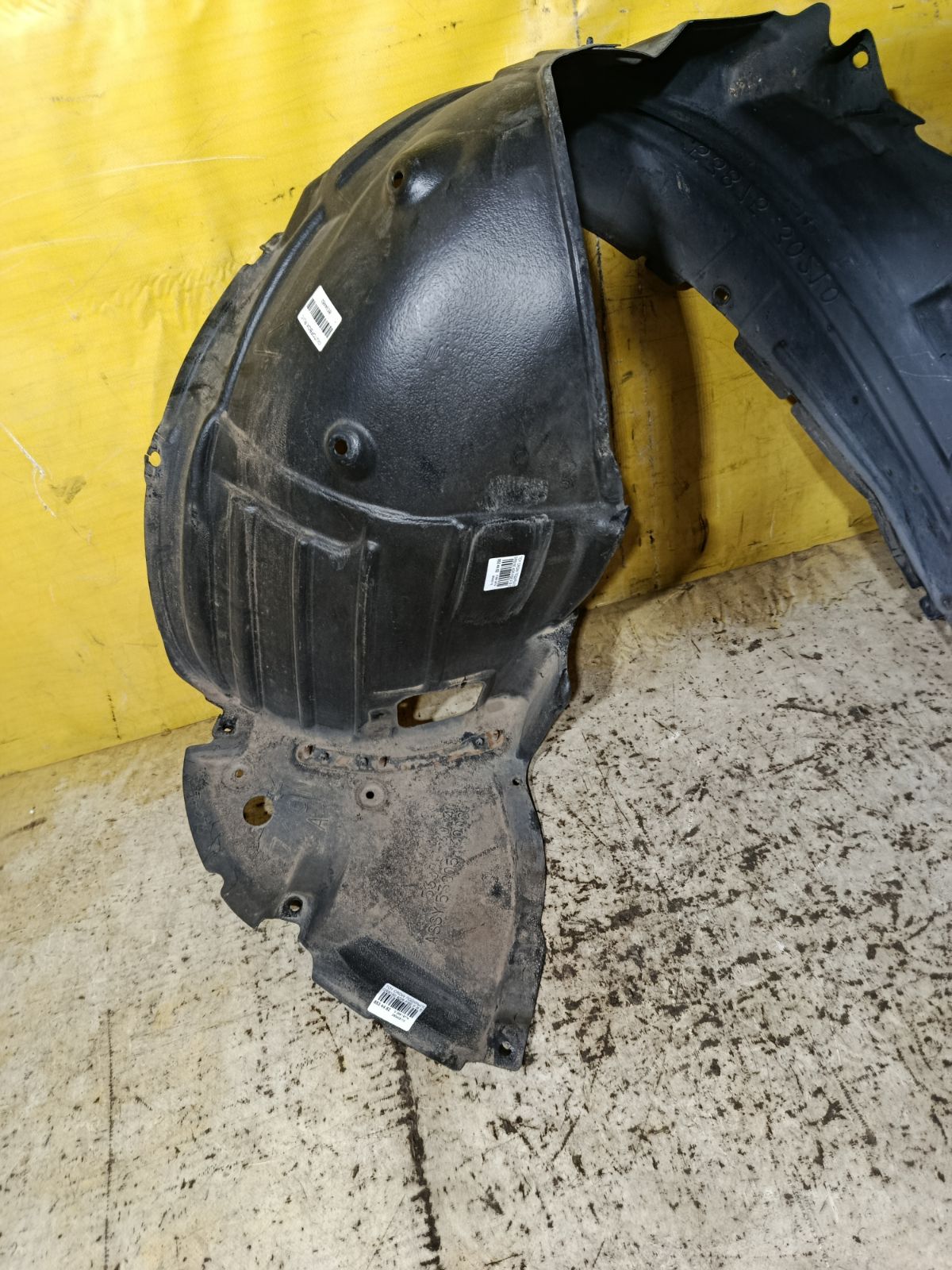 Подкрылок 53805-30060 на Toyota Crown GRS180 4GR-FSE Фото 3