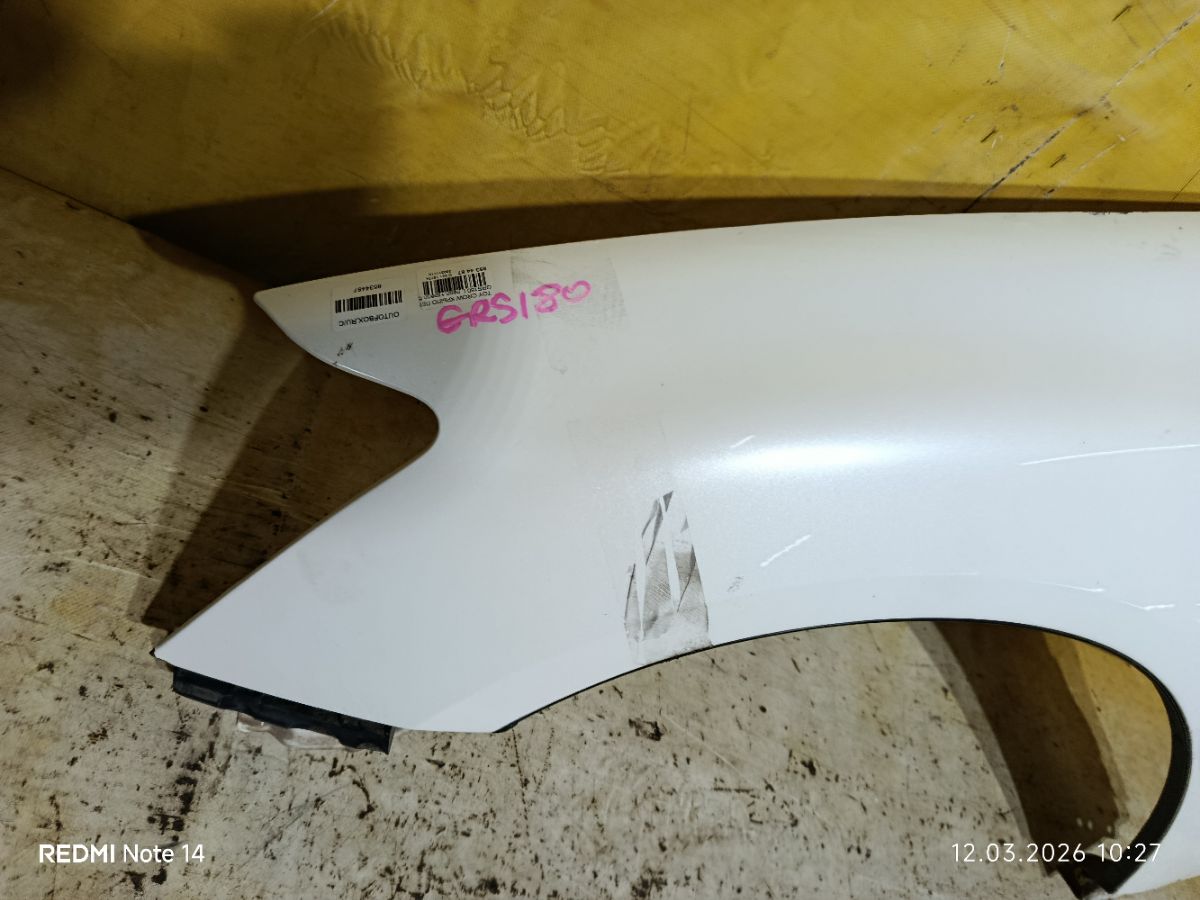 Крыло переднее на Toyota Crown GRS180 Фото 3