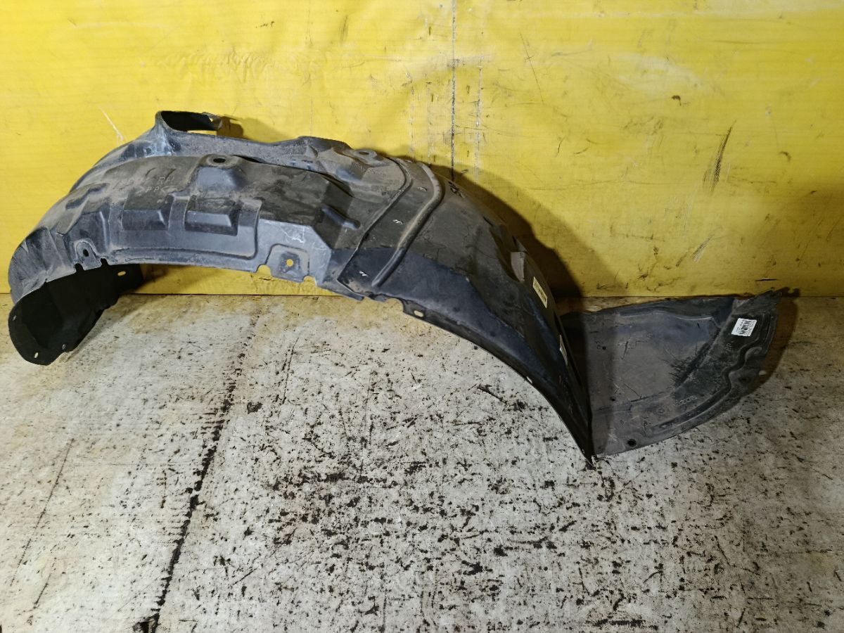 Подкрылок на Mazda Axela BL5FW ZY-VE Фото 3