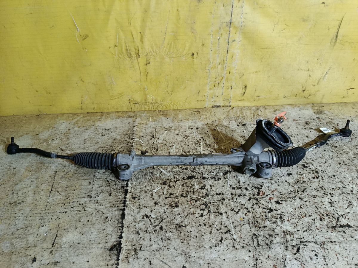 Рулевая рейка 48001-3VA0A на Nissan Note E12 HR12DDR Фото 3