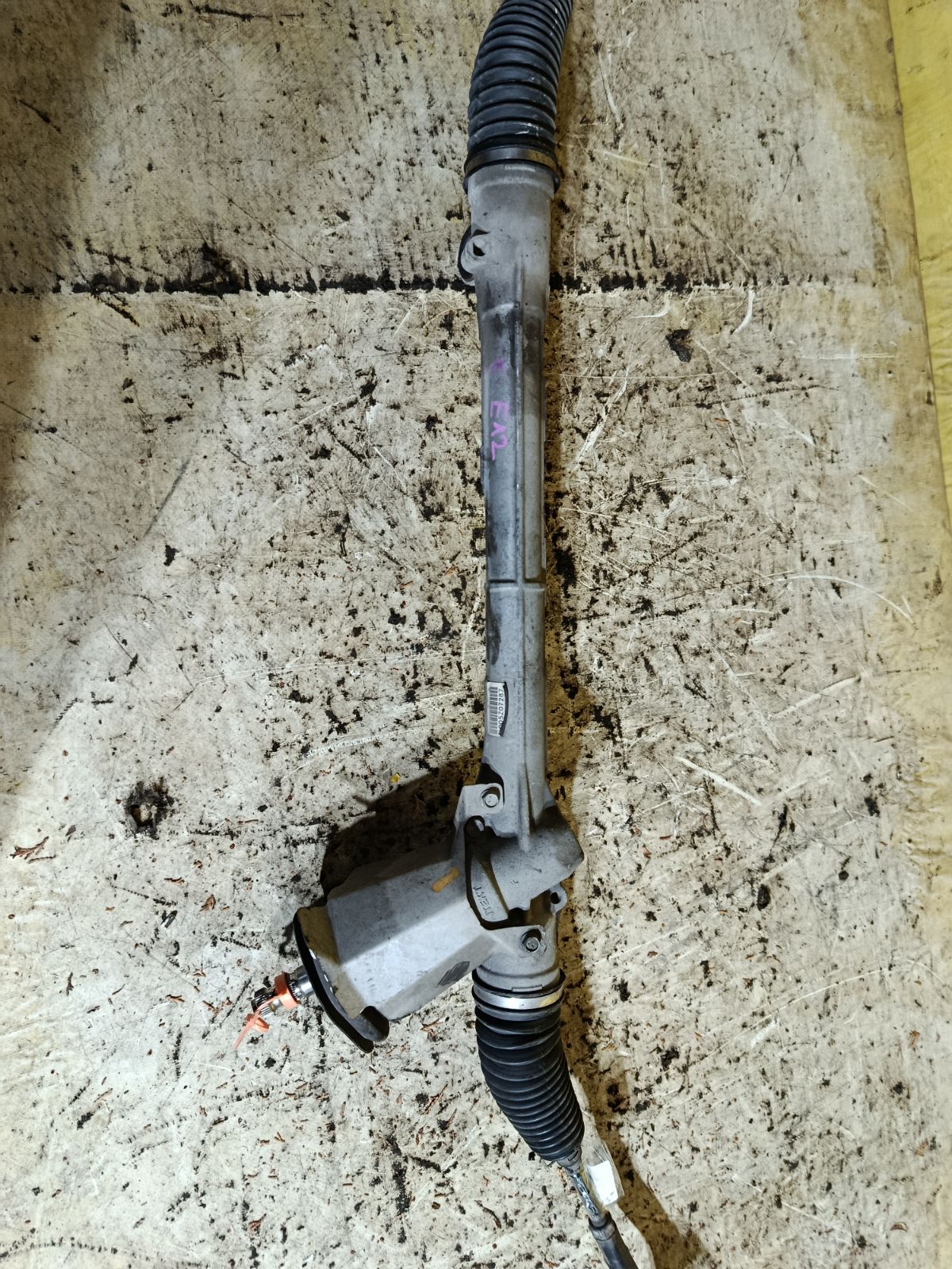 Рулевая рейка 48001-3VA0A на Nissan Note E12 HR12DDR Фото 7