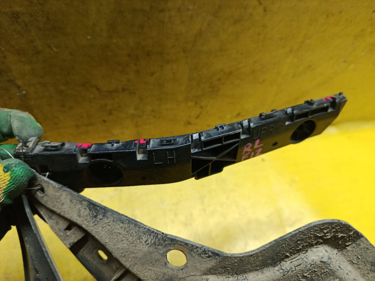 Подкрылок 78819-3VA0A, 78818-3VA0A, 85221-3VA0B на Nissan Note E12 HR12DDR Фото 6