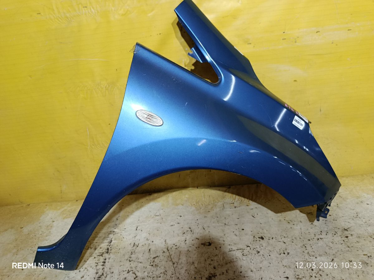 Крыло переднее на Nissan Note E12 Фото 3