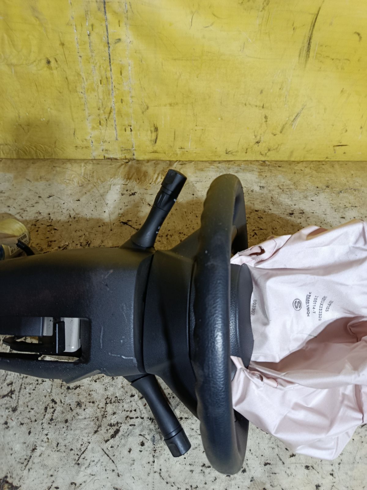 Рулевая колонка на Nissan Note E12 Фото 4