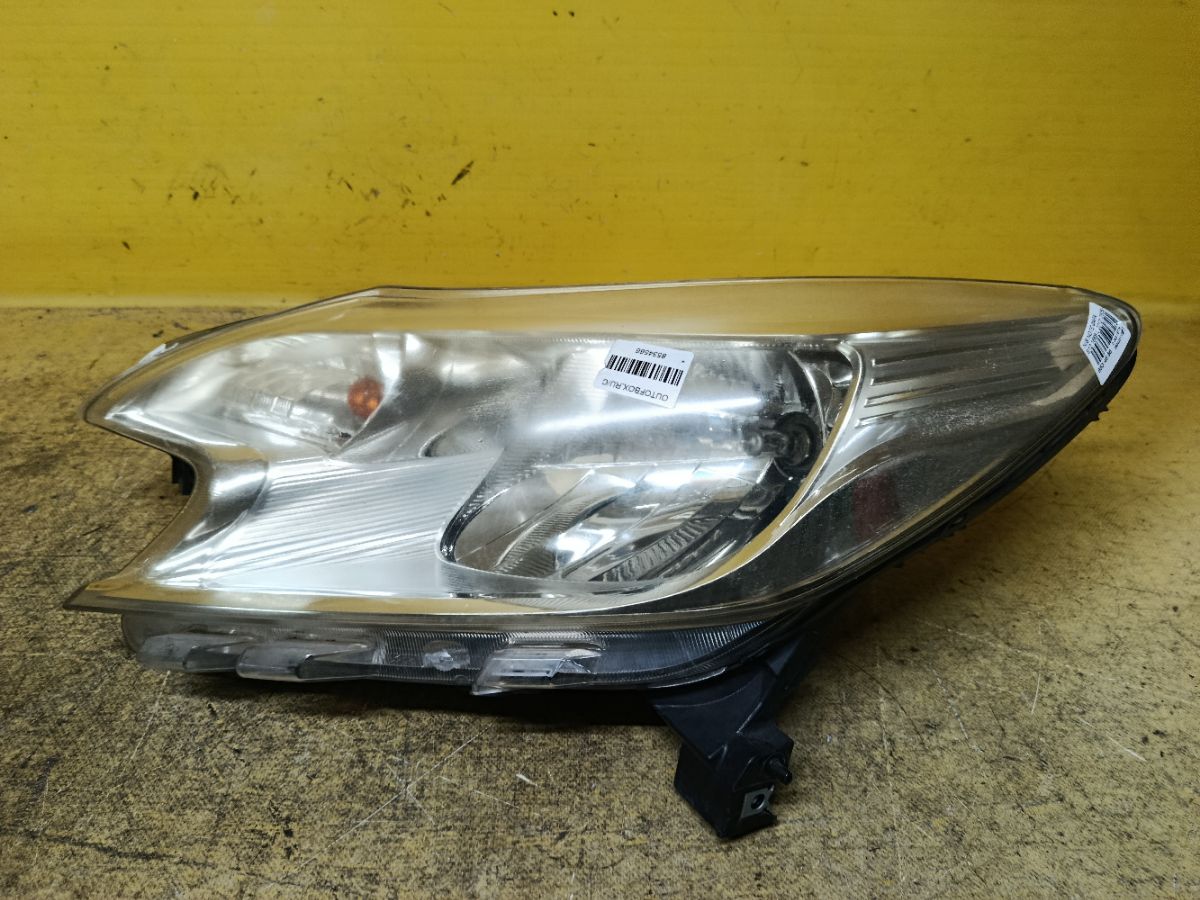 Фара 1868 1868, на Nissan Note E12 Фото 2