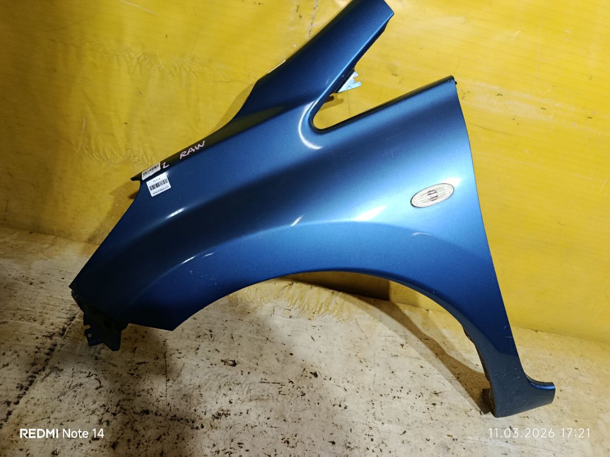 Крыло переднее на Nissan Note E12 Фото 3
