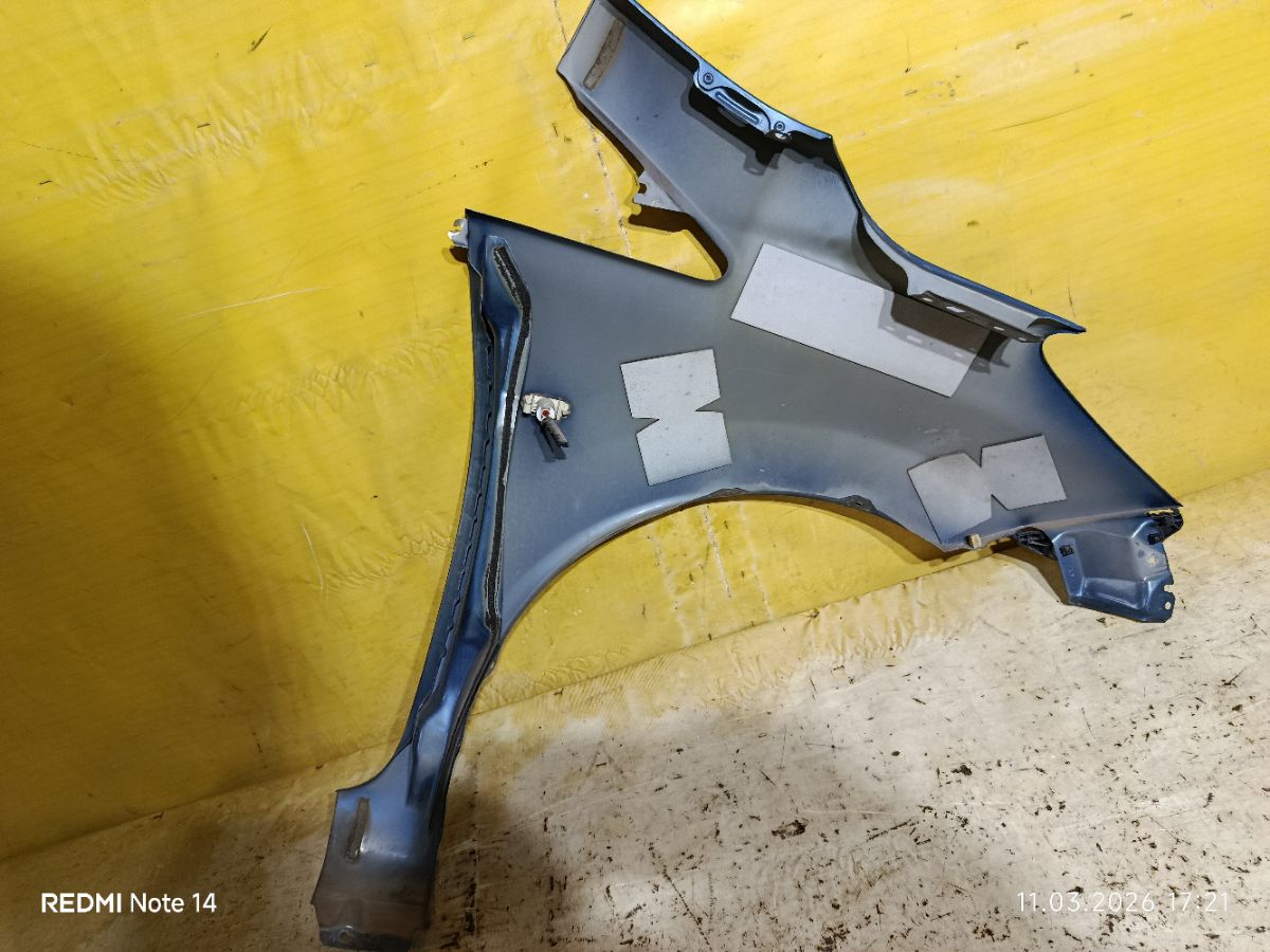 Крыло переднее на Nissan Note E12 Фото 8