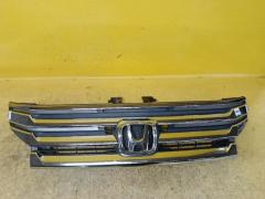 Решетка радиатора 71123-SZW-N01-M1 на Honda Stepwgn RK5 Фото 3