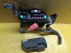Блок предохранителей на Honda Stepwgn RK5 R20A Фото 2