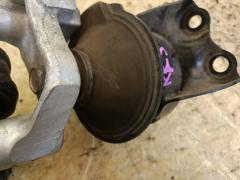 Подушка двигателя на Honda Stepwgn RK5 R20A Фото 5