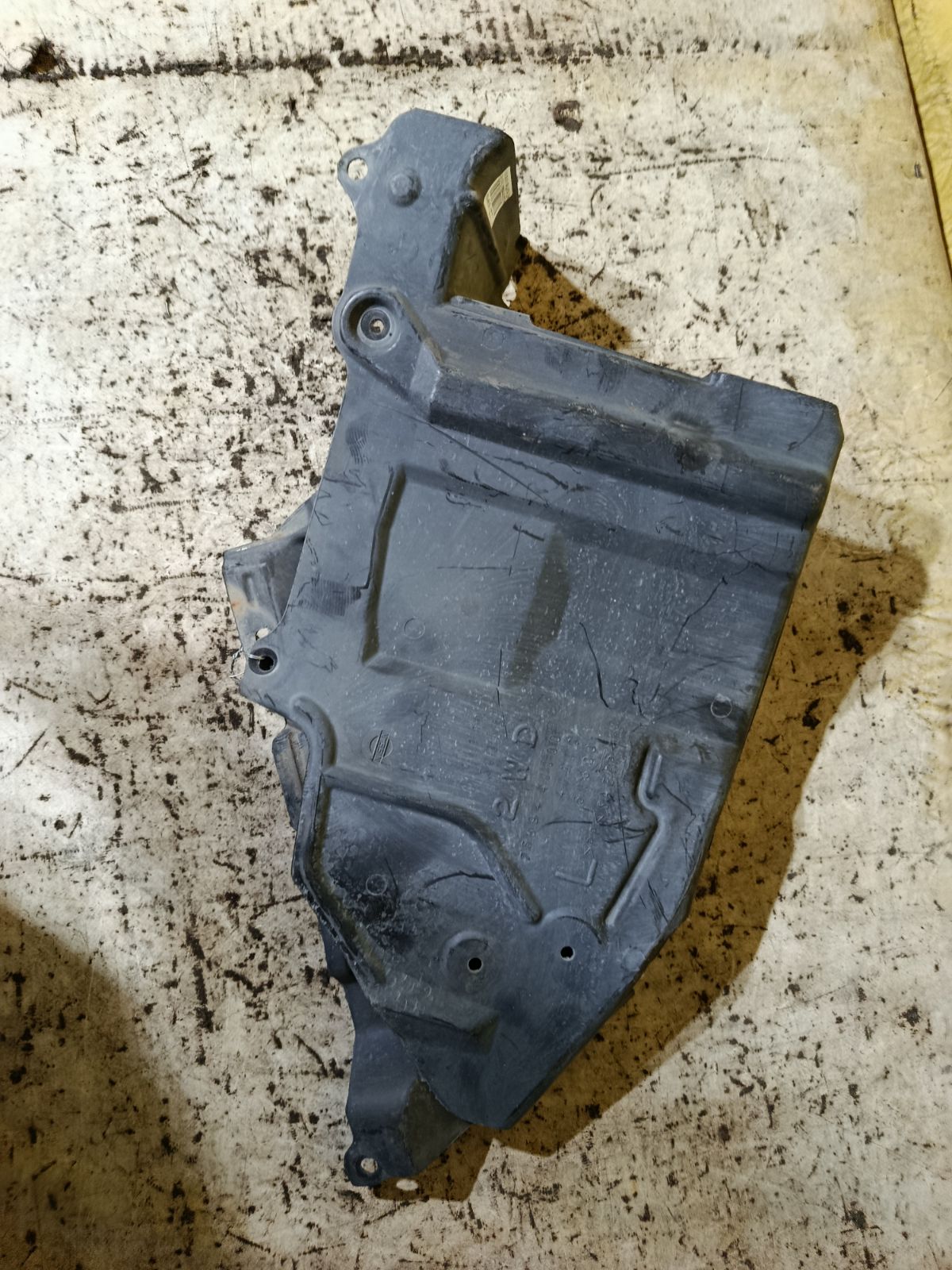 Защита двигателя 75894-4U000, 75894WD000 на Nissan Sunny FB15 Фото 4