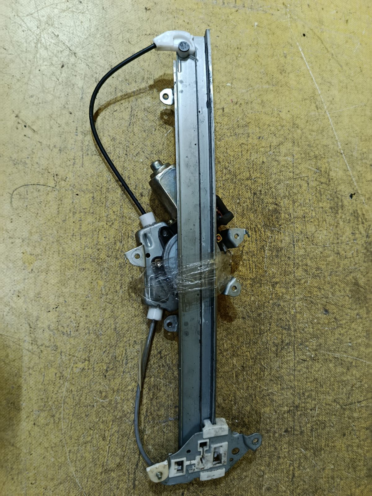 Стеклоподъемный механизм 80731-89906 на Nissan Sunny FB15 Фото 4