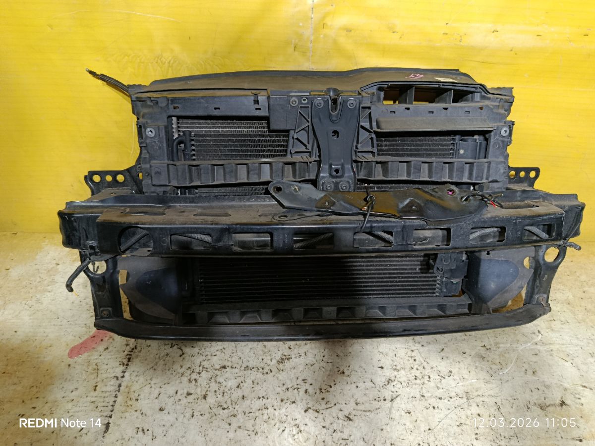 Телевизор на Volkswagen Golf V 1K Фото 4