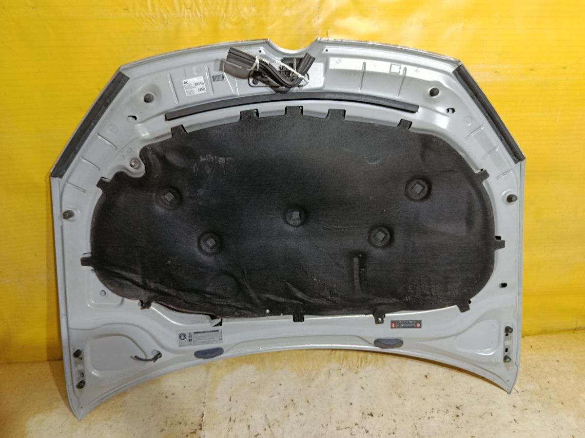 Капот на Volkswagen Golf V 1K Фото 8