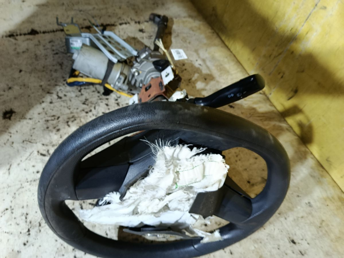 Рулевая колонка на Toyota Wish ZGE20G Фото 4