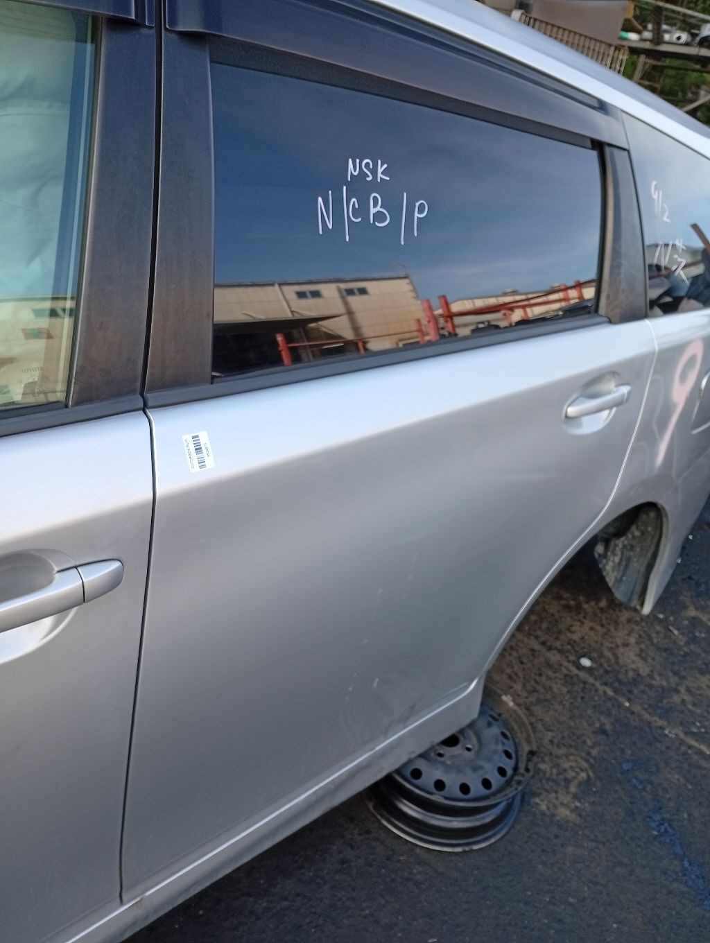 Дверь боковая на Toyota Wish ZGE20G Фото 1