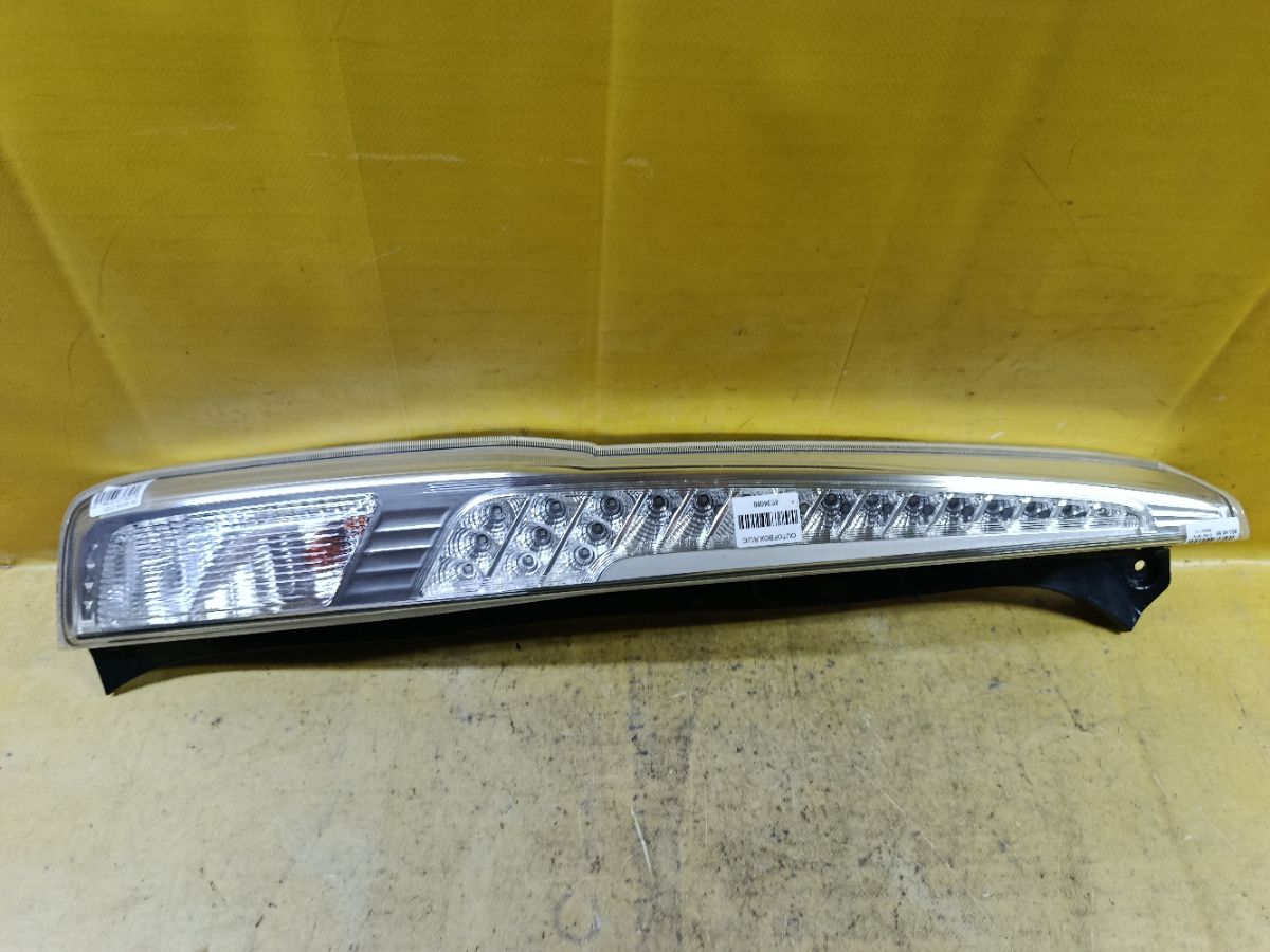Стоп 220-51094 220-51094, на Daihatsu Move LA100S Фото 1
