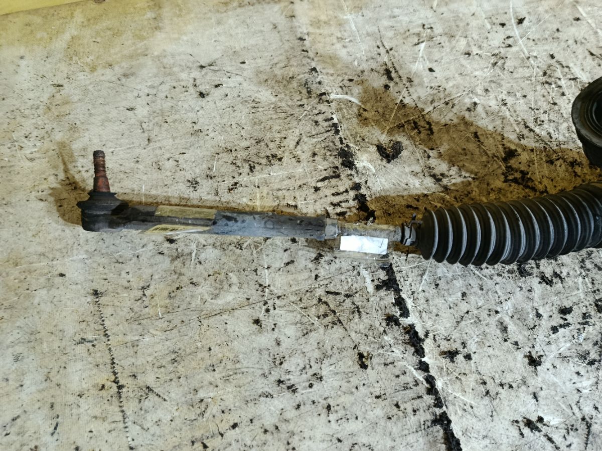 Рулевая рейка 48001-ED00A на Nissan Tiida Latio SC11 HR15DE Фото 3