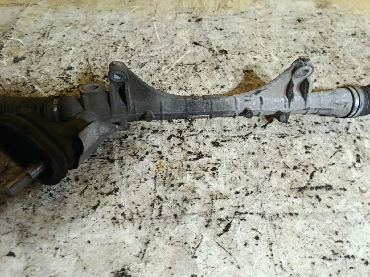 Рулевая рейка 48001-ED00A на Nissan Tiida Latio SC11 HR15DE Фото 6